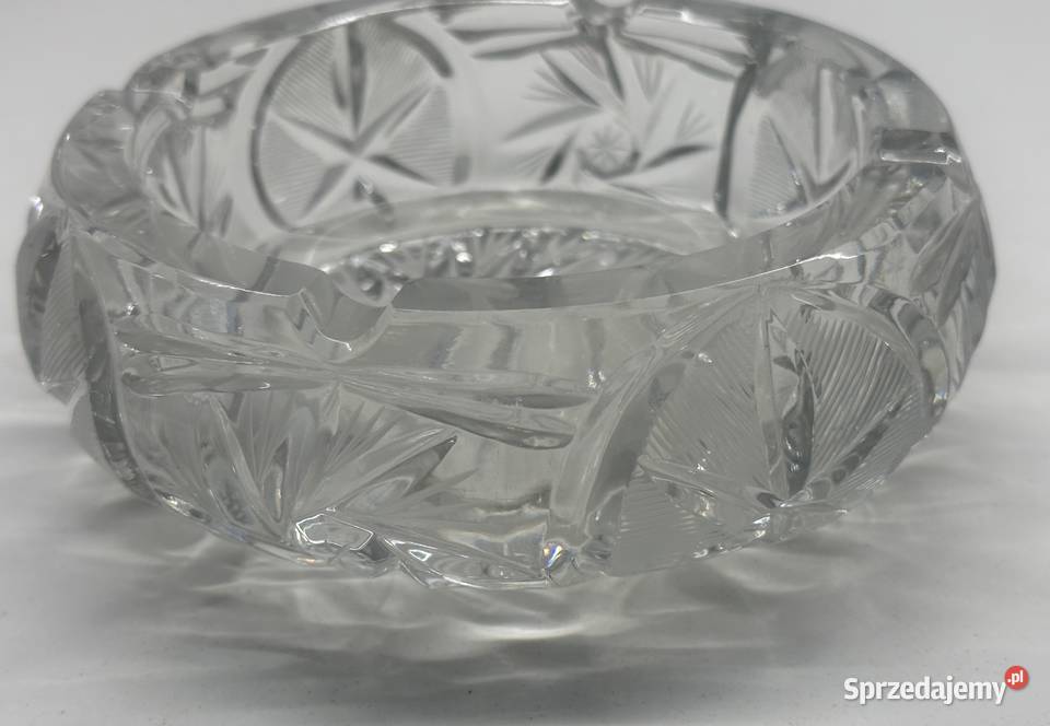 Popielnica kryształowa duża z czasów PRLu biały łódzkie Łódź