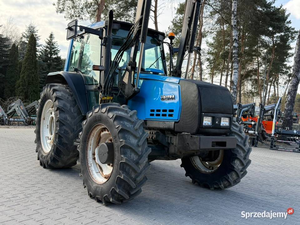 Valtra 6850 Valmet 6250 Sisu 8100 MF 6465 Fendt Laskowiec