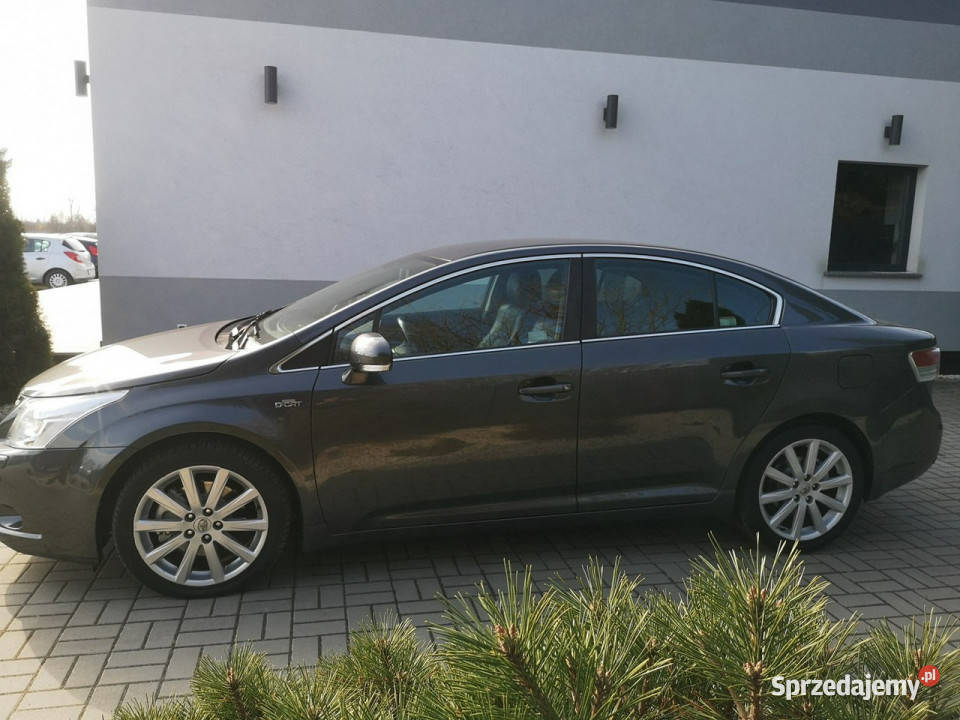 Toyota Avensis 22 DCAT 177 Klima Automat Navi czujnik parkowania Strzegom