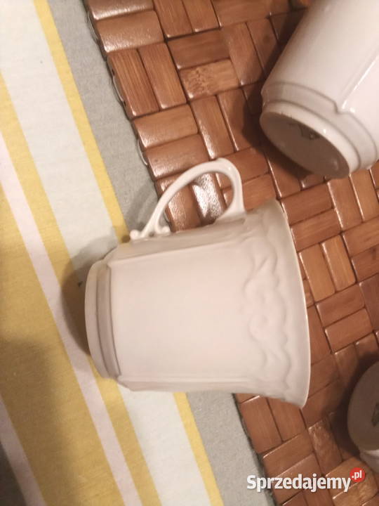 Prl Filiżanki porcelana Chodzież kwiaty 4 łódzkie Łódź