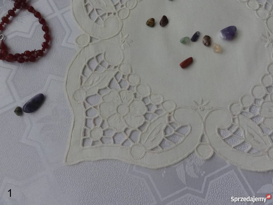 Serwetki kolorowe ecru wyszywane haft Richelieu Wyposażenie wnętrz