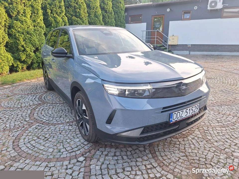 Opel Grandland X 12 benzyna 130 2025r Bielawa sprzedam