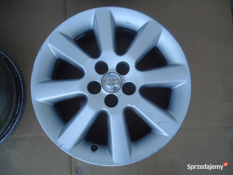 ALUFELGI TYOTA AVENSIS COROLLA AURIS SUZUKI