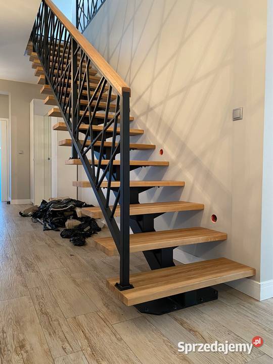 Schody metalowe nowoczesne policzkowe Lublin