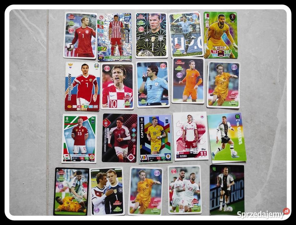 Karty piłkarskie mix różne 20 sztuk Płock