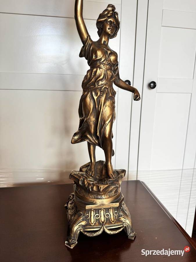 Lampka stołowa rzeźba kobieta figurka zwycięstwa Garwolin sprzedam
