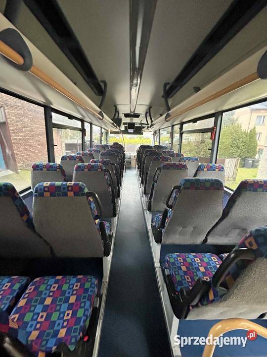 Autobus IRISBUS nieuszkodzony