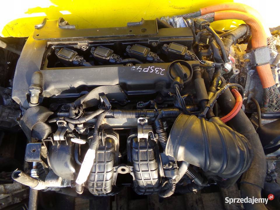 OUTLANDER III 20 B PHEV HYBRYDA 15r 200 silnik Suków