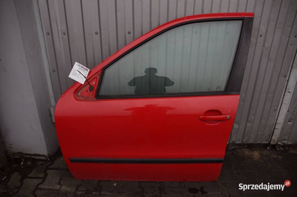 DRZWI LEWE PRZÓD SEAT LEON osobowe sprzedam