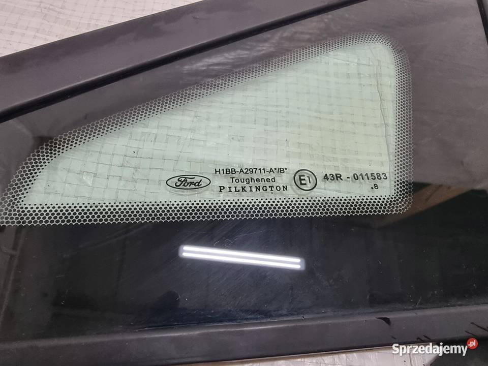 FORD FIESTA MK8 SZYBA KAROSERYJNA PRZÓD LEWA