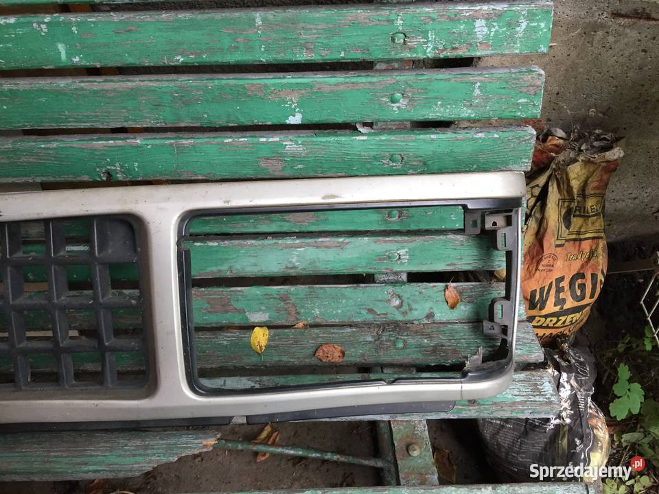 ATRAPA GRILL ISUZU TROOPER Zielonka