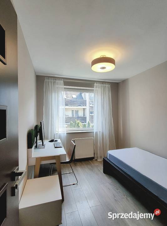 2 poziomowe ogródek garaż Galerii Bronowice Kraków