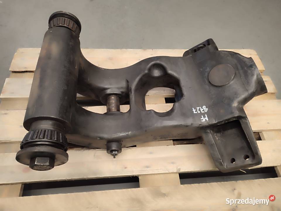 Wahacz osi napędowej 7700103261 MASSEY FERGUSON Wilkowo sprzedam
