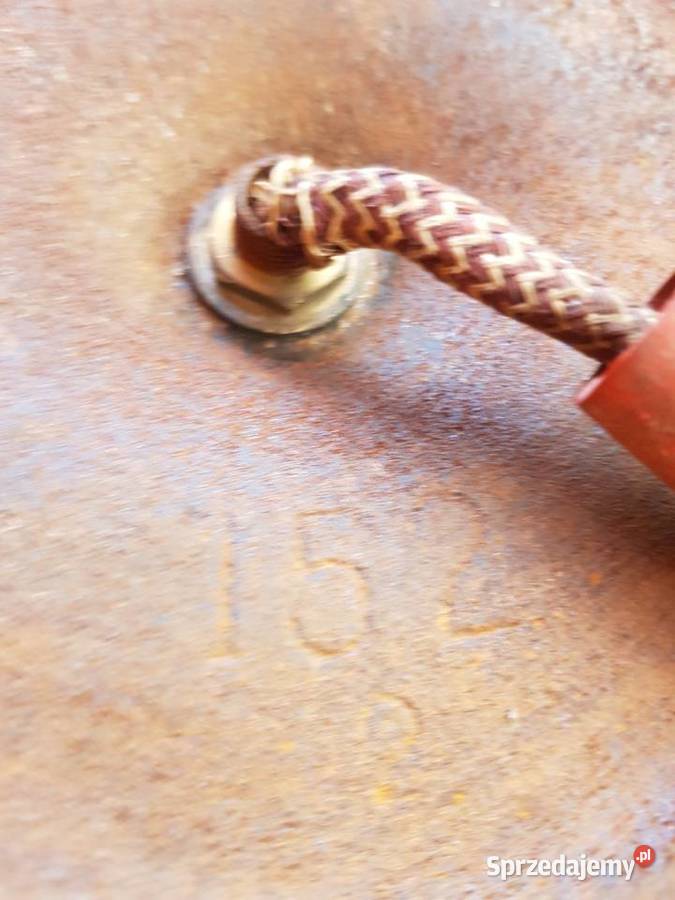 PrzedwojennaZabytkowa działająca lampa stojąca