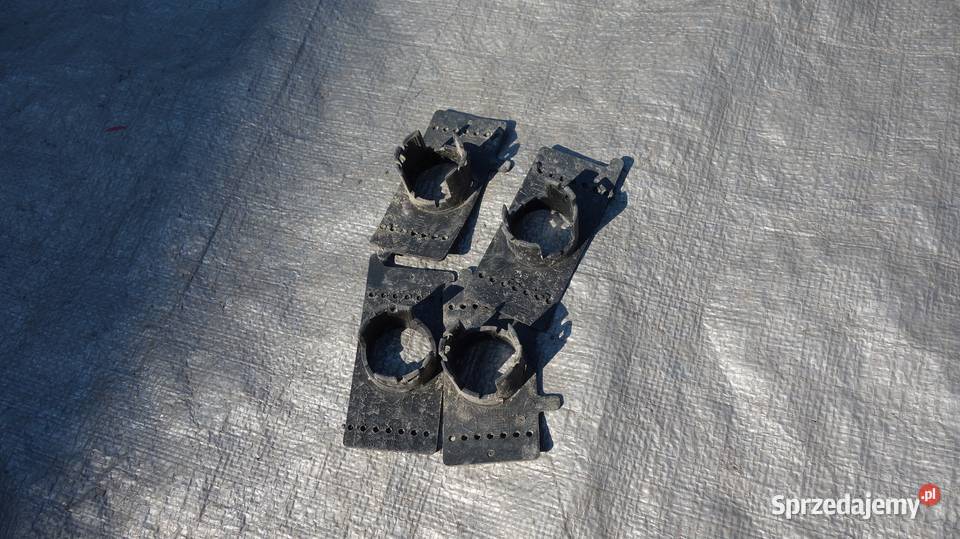 Volvo XC40 17 KOSZYK UCHWYT CZUJNIKA PDC osobowe Karoseria Ruda Śląska sprzedam