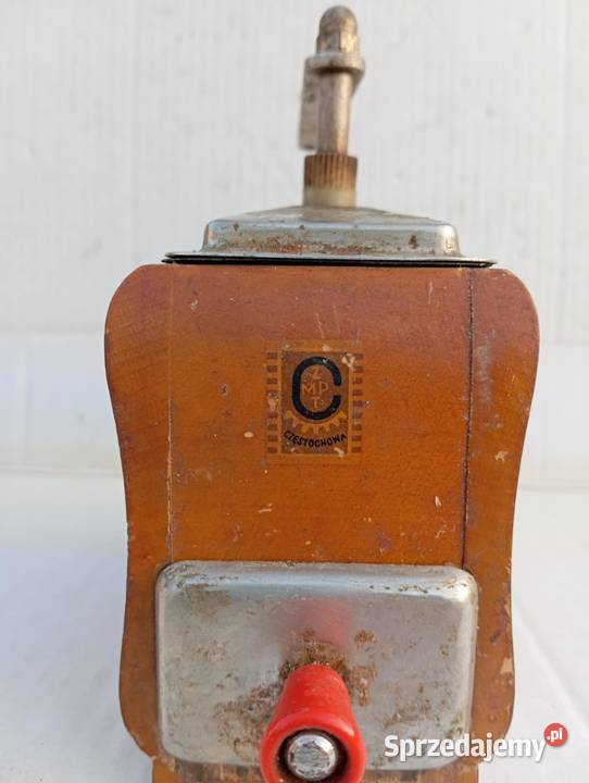 MŁYNEK RĘCZNY ZMPT CZĘSTOCHOWA PRL Niemodlin