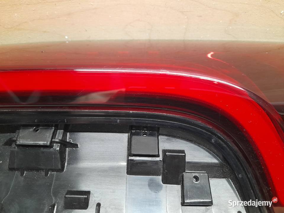 VW T7 TRANSPORTER LAMPA PRAWA TYLNA TYŁ LED
