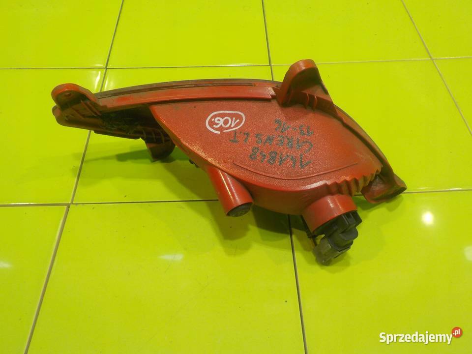 KIA CARENS IV 16 B 14r 5D lampa w zderzak lewa Lampy tylne Suków