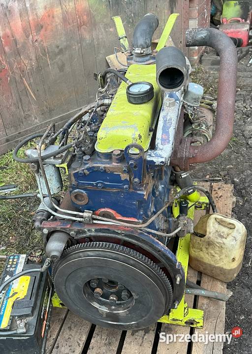 Silnik Perkins 236 4 cylindry kombajn claas Zahajki