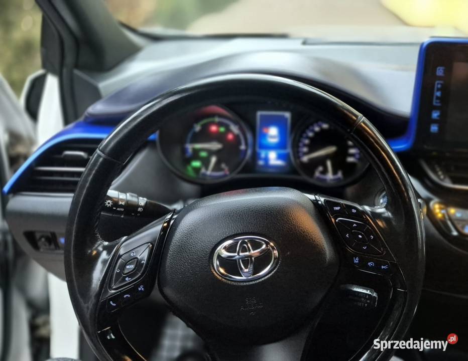 Toyota CHR 2017 pierwszy właściciel serwis ASO Kutno sprzedam