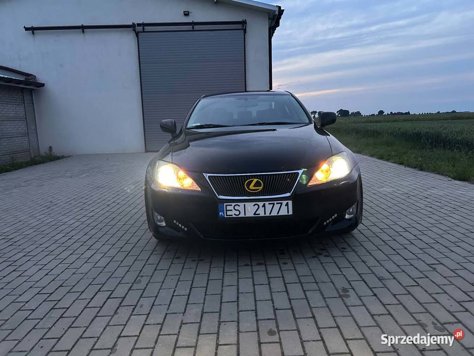 Lexus is 220d zadbany Rok produkcji 2007 Błaszki sprzedam