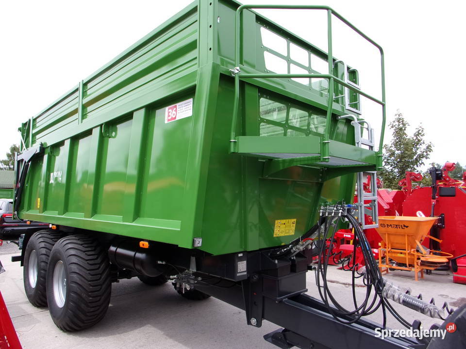 NOWA Przyczepa rolnicza skorupowa T669 PRONAR w Opoczno