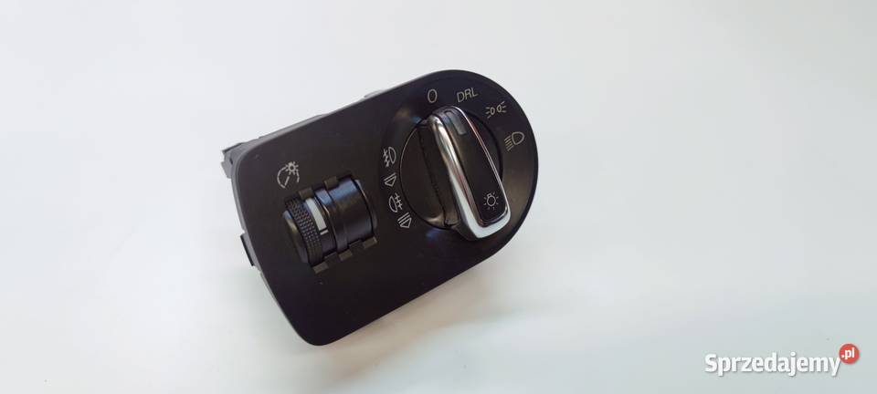 WŁĄCZNIK ŚWIATEŁ DRL AUDI A3 8P LIFT 8P2941531AD osobowe Przystajń