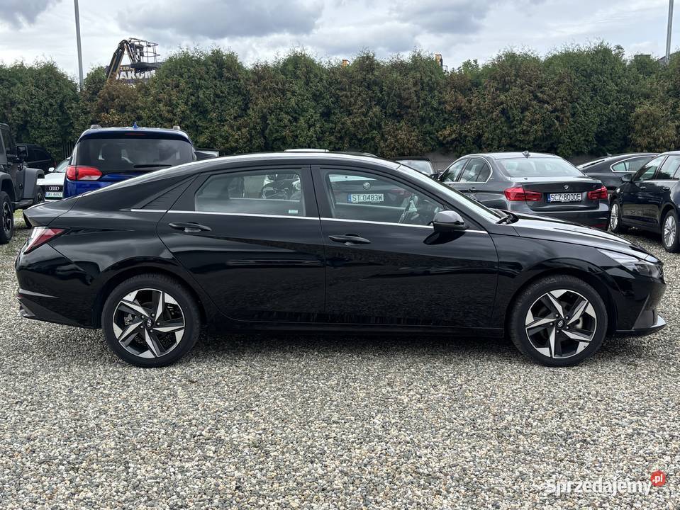 Hyundai Elantra Gwarancja czarny Samochody osobowe
