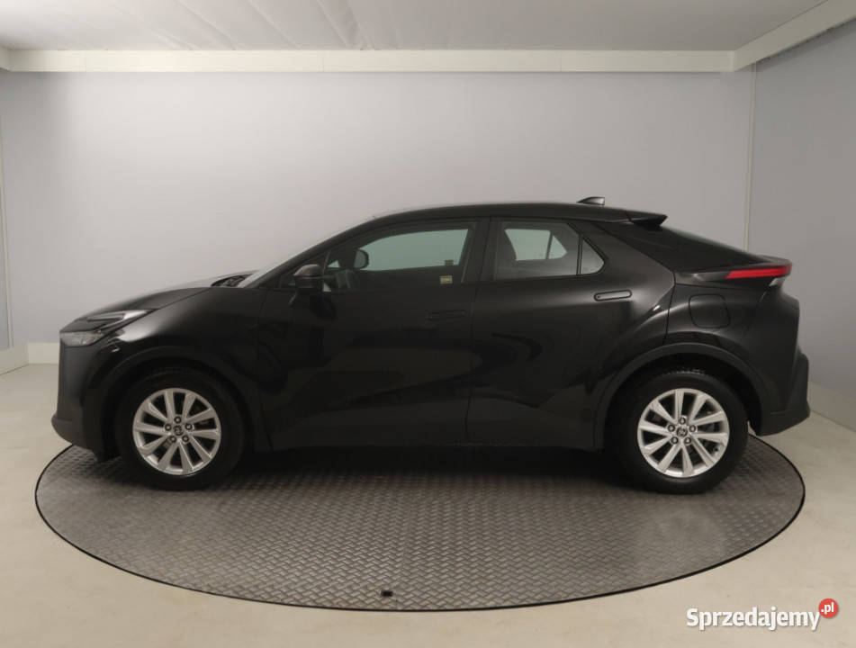 Toyota CHR 18 Hybrid Rok produkcji 2024 Bielany Wrocławskie
