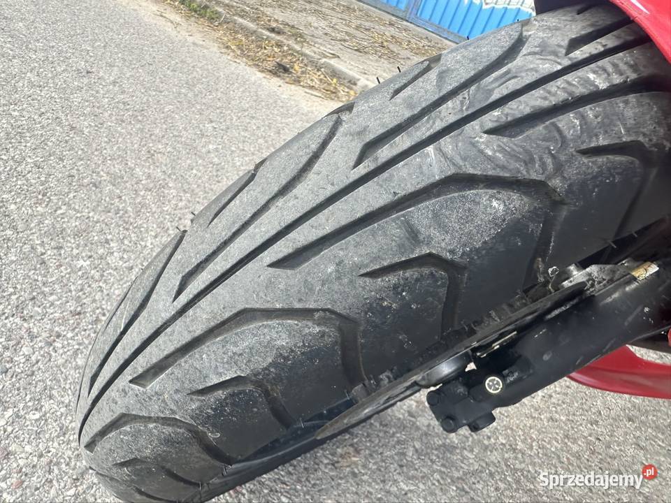 Honda VFR 750F Olecko