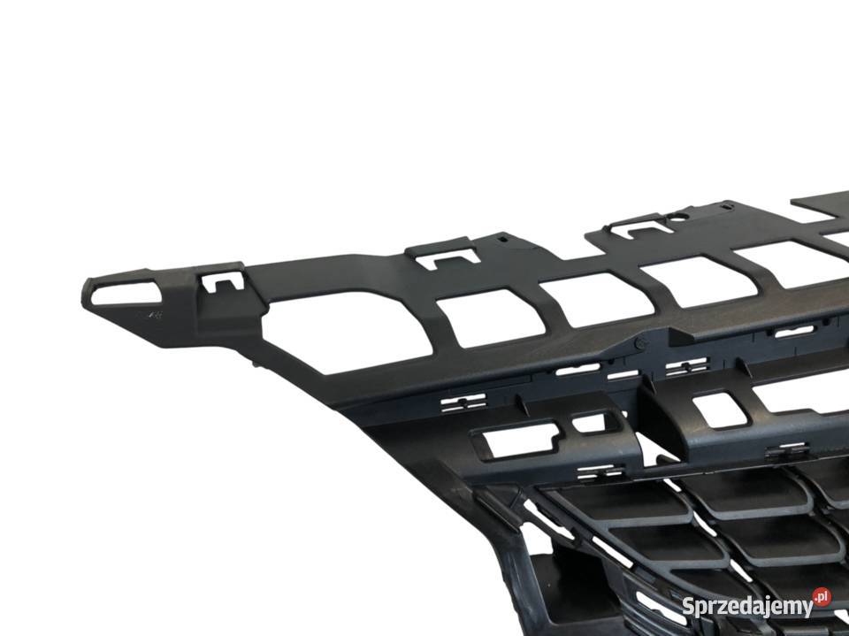 Atrapa chłodnicy Opel Astra J 20092012 przed Atrapy Skarżysko-Kamienna