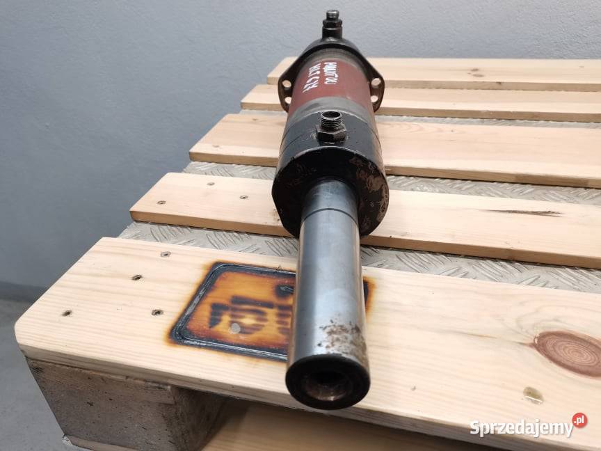 Cylinder hydrauliczny skrętu Manitou MLT 627 wielkopolskie sprzedam