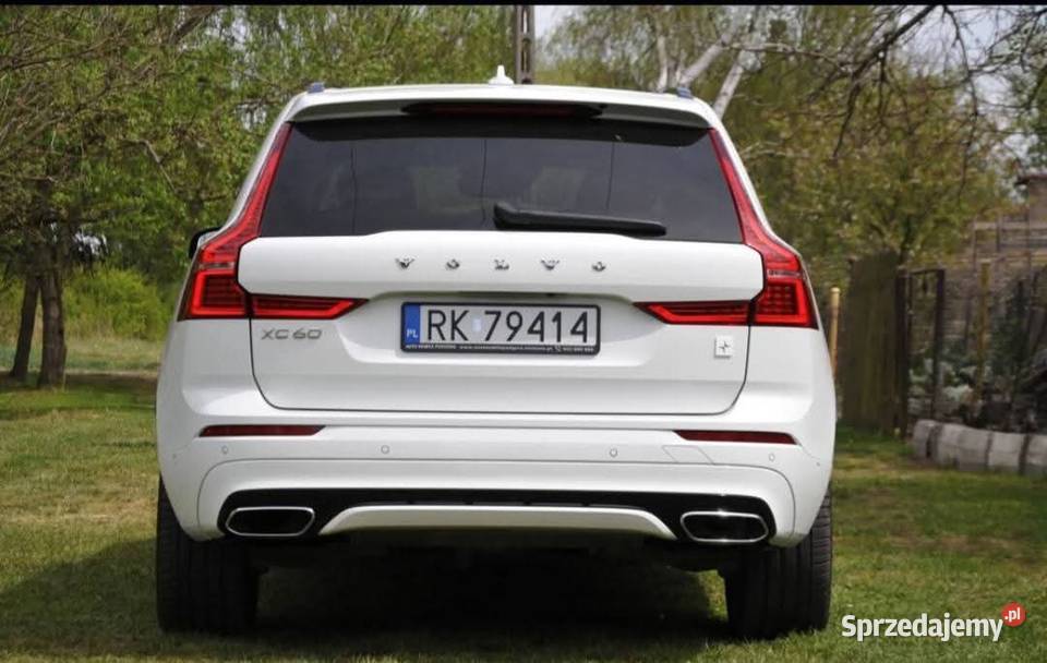 Volvo XC 60 D4 AWD RDesign Rok produkcji 2021 Zawiercie sprzedam