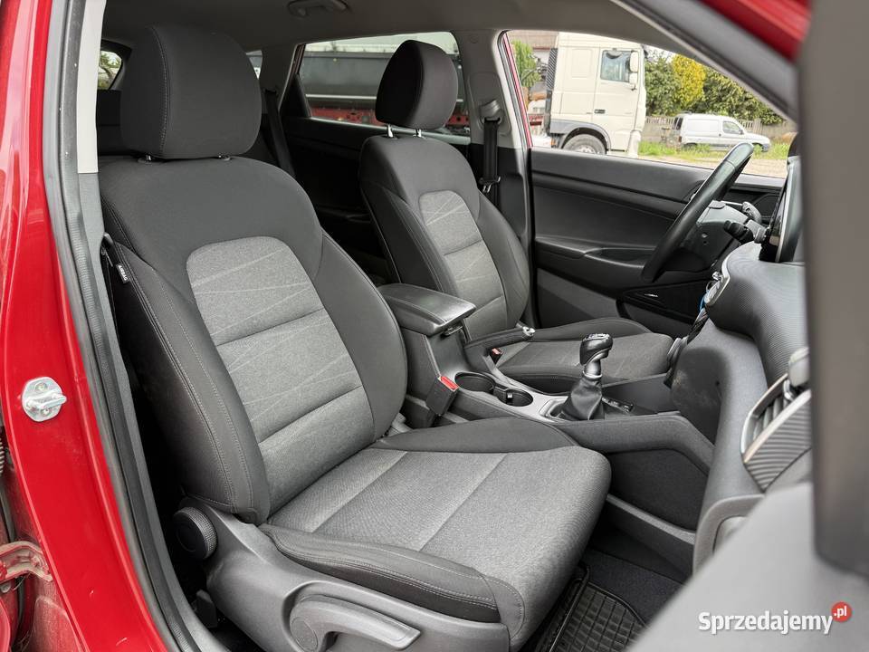 Hyundai Tucson 16 BENZYNA Klimatronik Nawigacja elektryczne szyby wielkopolskie Konin
