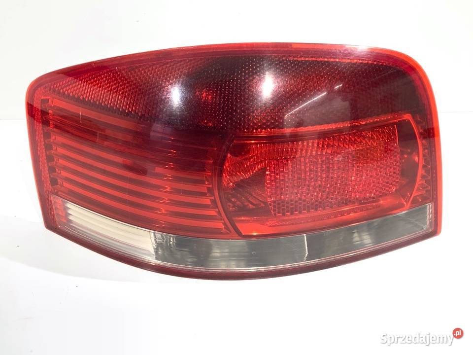 LAMPA LEWY TYŁ AUDI A3 8P Hatchback 0313 ŚWIATŁO sprzedam