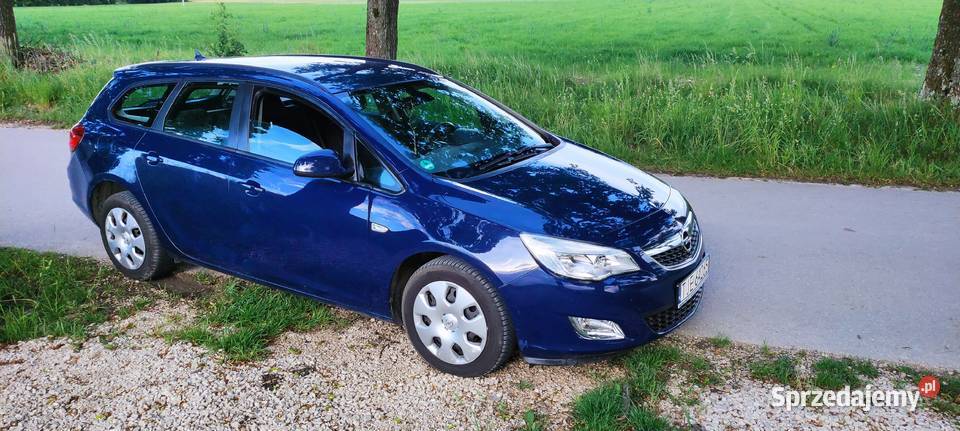 Opel Astra 17 Isuzu nieuszkodzony Sędziszów