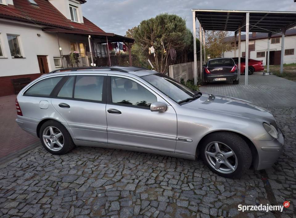 Mercedes c klasa 22 CDI automat sprzedam Borki-Paduchy