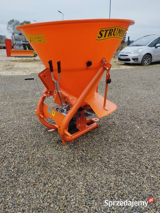 Solarka Piaskarka Posypywarka do soli piasku Cisek