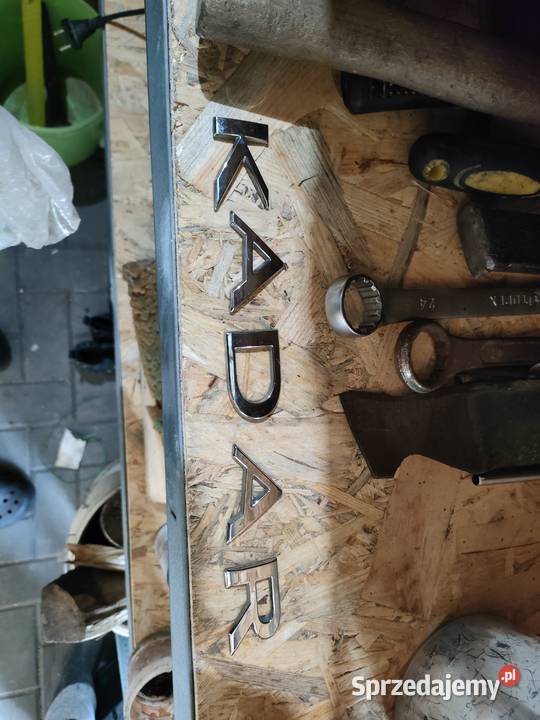 Emblemat tylni do renault kadjar Jarocin