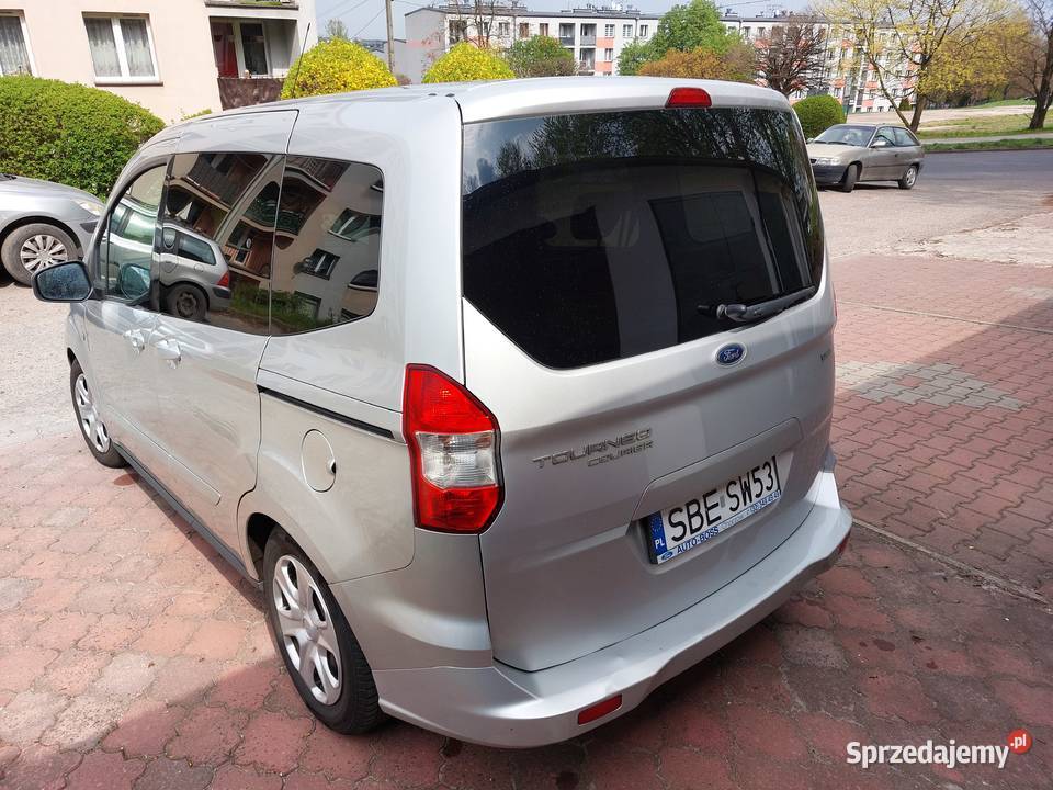Ford Tourneo Courier 20162017 10 EcoBoost Salon