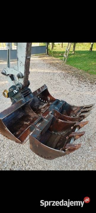 Minikoparka takeuchi TB016 świętokrzyskie Wodzisław