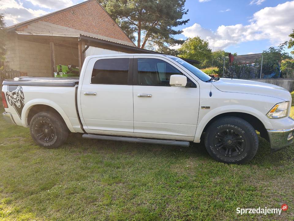 Zarejestrowany w Polsce Dodge ram 57 l LPG Urzędów sprzedam