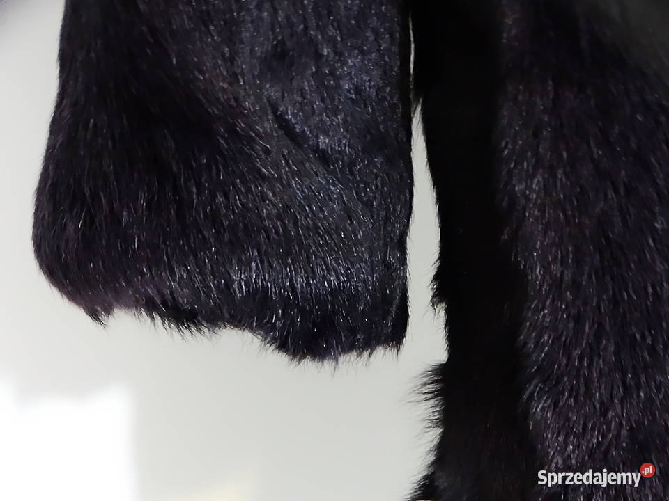 Naturalne futro z kóz górskich rozmiar L 40