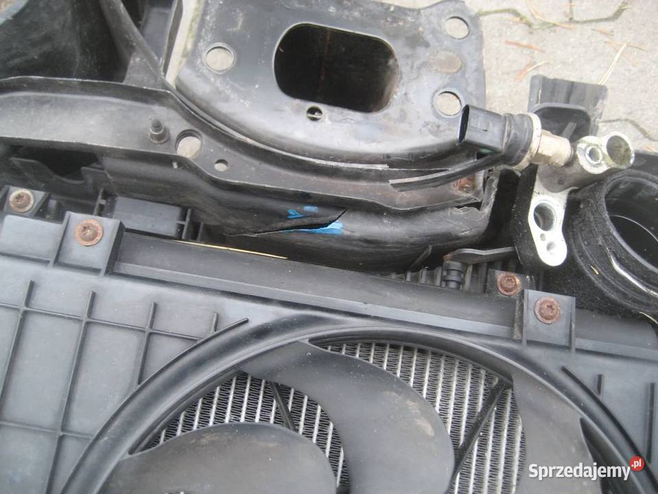 vw caddy 0310r 19 tdi 105 pas przedni chłodnice Rakoniewice