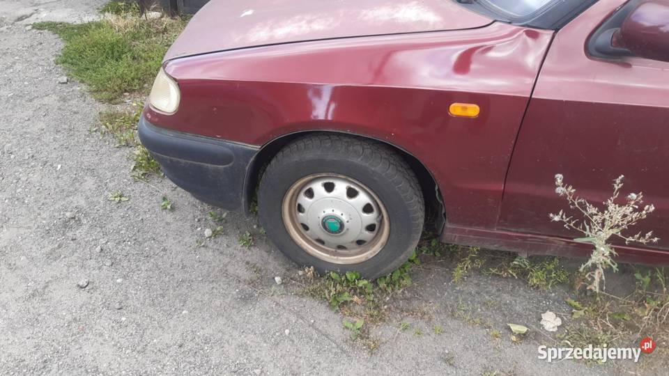 Skoda Felicja błotniki klapa i inne Klapy bagażnika Warszawa sprzedam