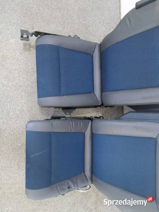 FOTELE III RZĄD TYŁ PRAWY LEWY OPC PÓŁSKÓRA B