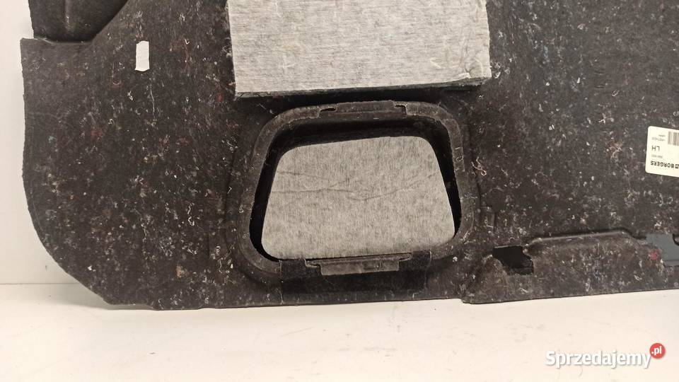 VOLVO V40 OSŁONA BAGAŻNIKA LEWA 31377927 osobowe