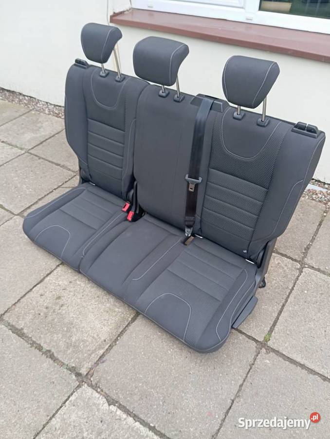 Ford Kuga mk2 fotele kanapa Wyposażenie wnętrza pomorskie sprzedam