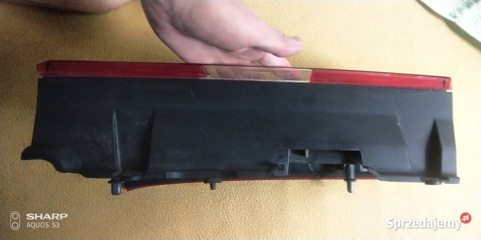 Dacia Dokker lampa tylnia lewa Europa Oryginał Łódź sprzedam