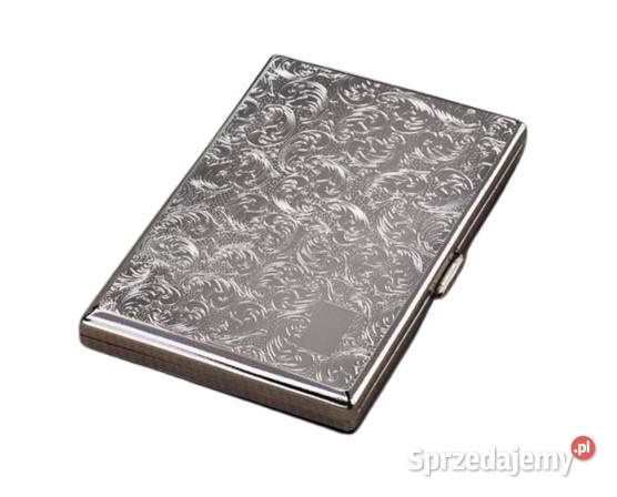 Srebrna Metalowa Papierośnica z Metalowymi Pozostałe Ostrowy nad Okszą